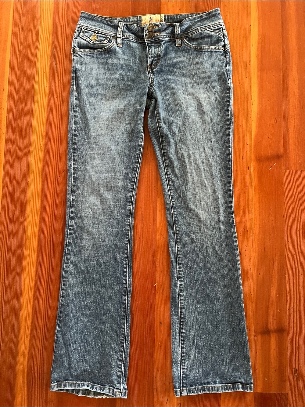 American Rag Light Blue Flare Jeans low rise 90’s vibe size 7